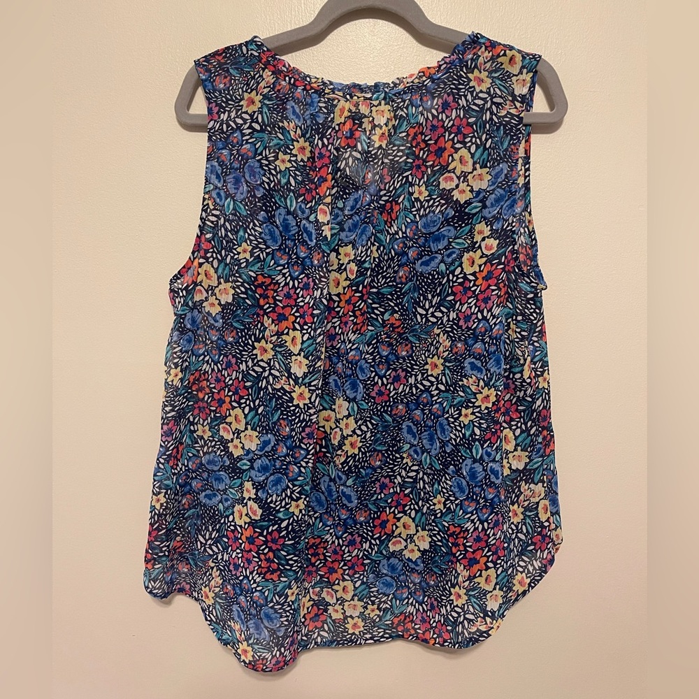 Liz Claiborne Floral Flowy Tank Top - Picture 2 of 6